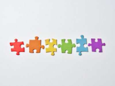 Locandina del webinar: "Doppia eccezionalità: quando convivono plusdotazione, DSA, ADHD e Autismo"