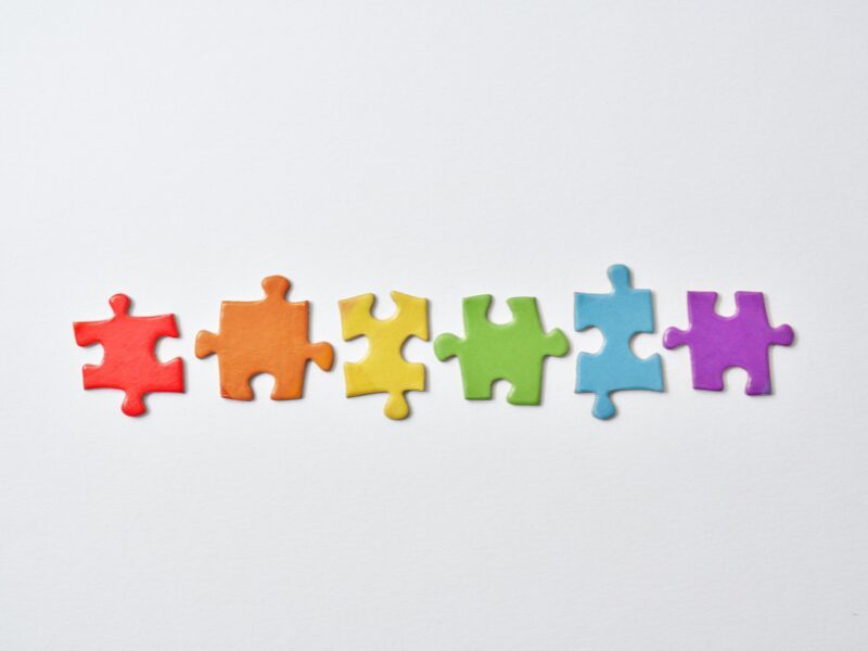 Locandina del webinar: "Doppia eccezionalità: quando convivono plusdotazione, DSA, ADHD e Autismo"