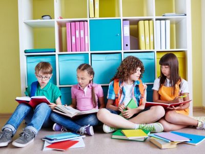 Locandina del webinar: "Entra nella Rete dei Centri Anastasis dei Doposcuola Specialistici DSA e BES"