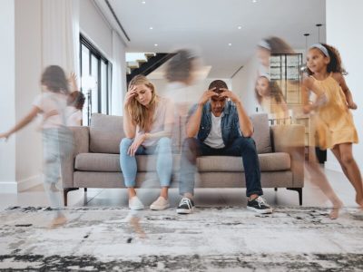 Locandina del webinar: "ADHD in famiglia: strategie concrete per bambini e ragazzi"